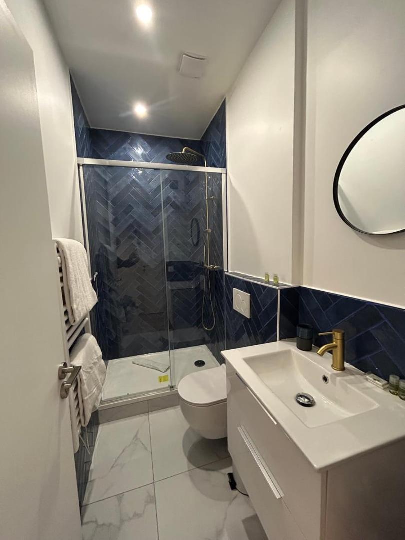 Appartement Cosy - Quartier Saint-Georges - 4P Paris Exterior photo